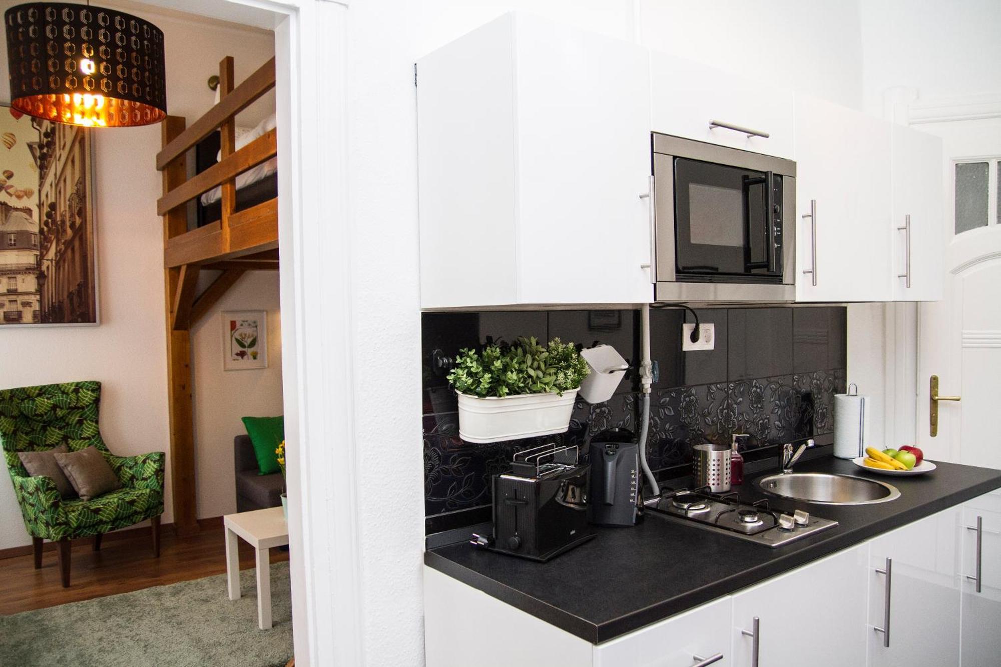 Somogyi Apartman, Budapest